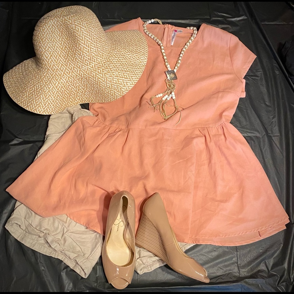 This Simple & Stylish Vintage Summer Complete Look - Picture 1 of 5